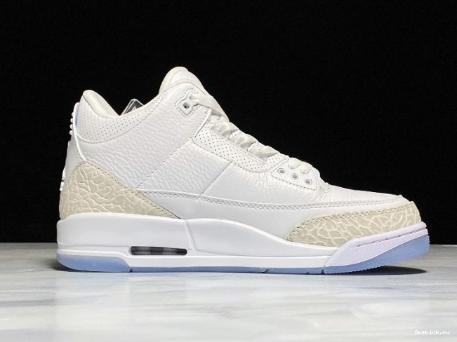 One Kick 136064-111 White Air Triple Jordan 3 Retro 0813